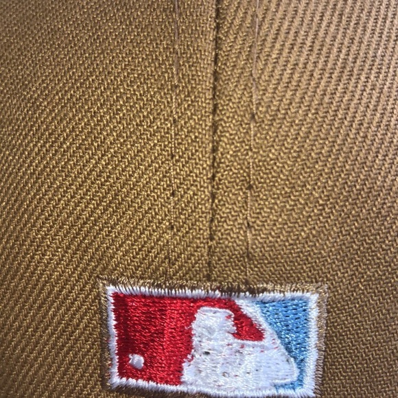 7 1/2 FITTED HATS - Picture 4 of 16